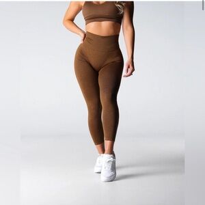 NVGTN Chocolate High-Waisted Leggings